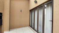 Patio - 10 square meters of property in Fleurdal