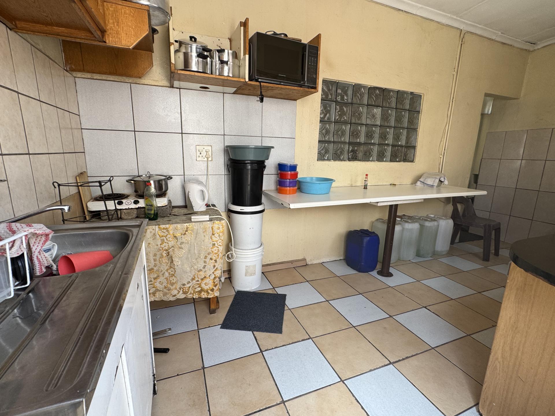  of property in Hurst Hill