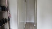 Main Bedroom - 23 square meters of property in Corlett Gardens