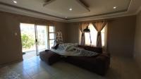 Lounges - 28 square meters of property in Mount Vernon 