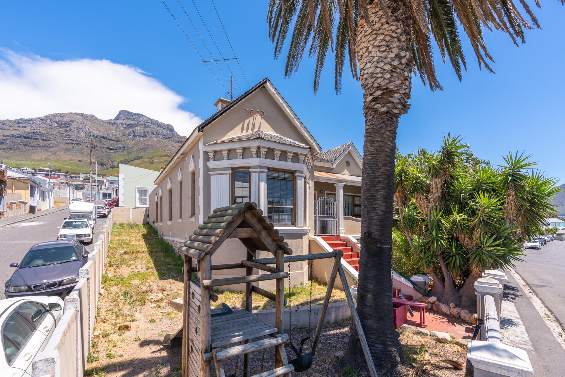  of property in Walmer Estate 