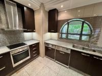  of property in Bedford Gardens