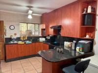  of property in Geelhoutpark