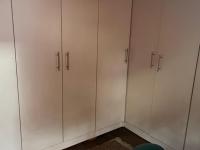  of property in Geelhoutpark