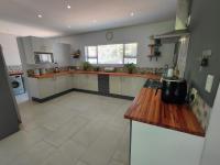  of property in Brackenhurst