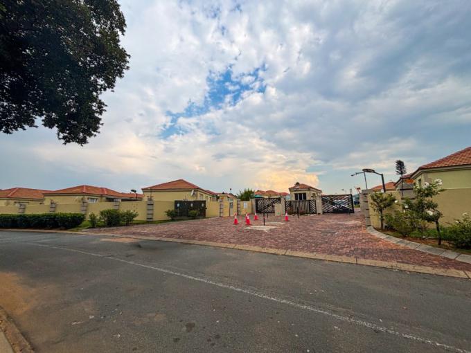 3 Bedroom House for Sale For Sale in Elandspark - MR709029