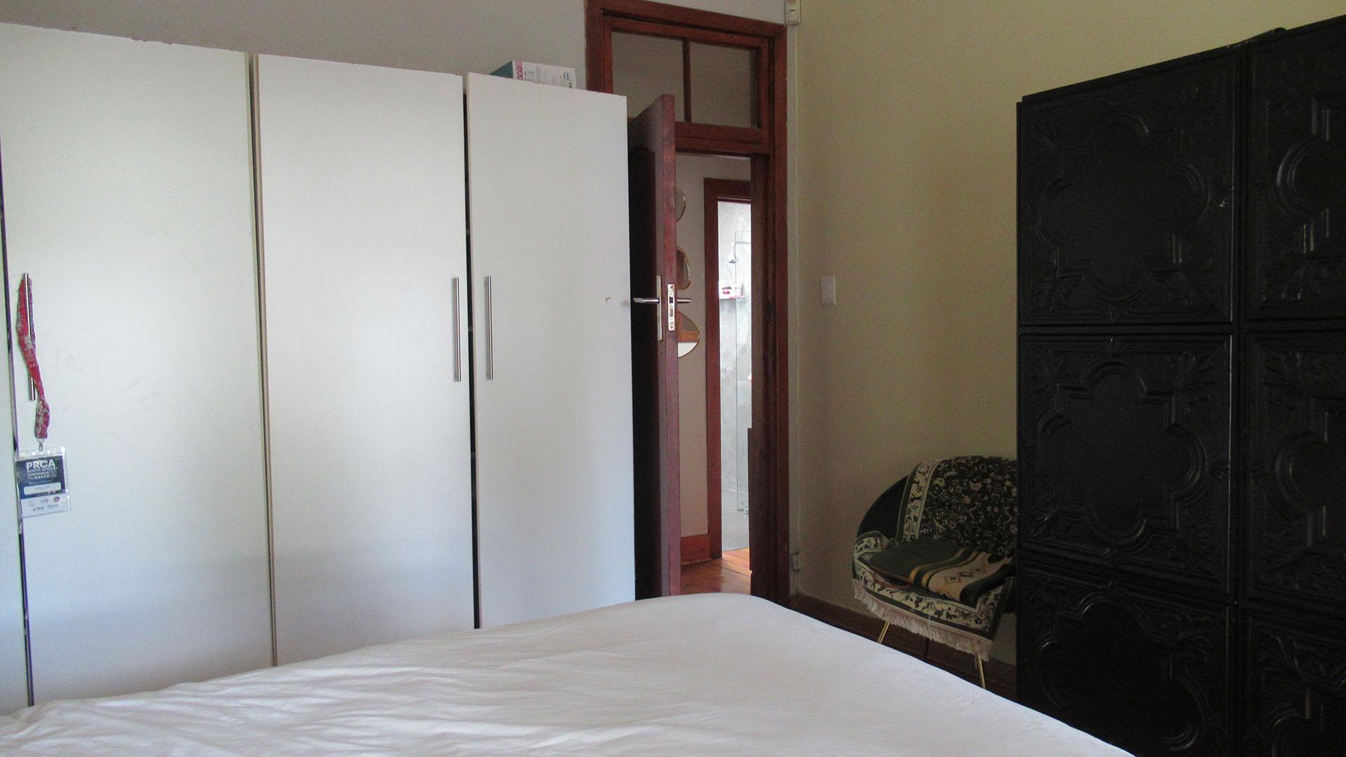 Bed Room 1 - 19 square meters of property in Melville