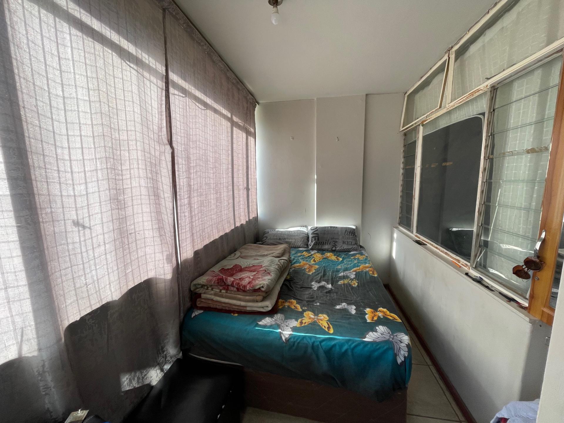  of property in Sunnyside