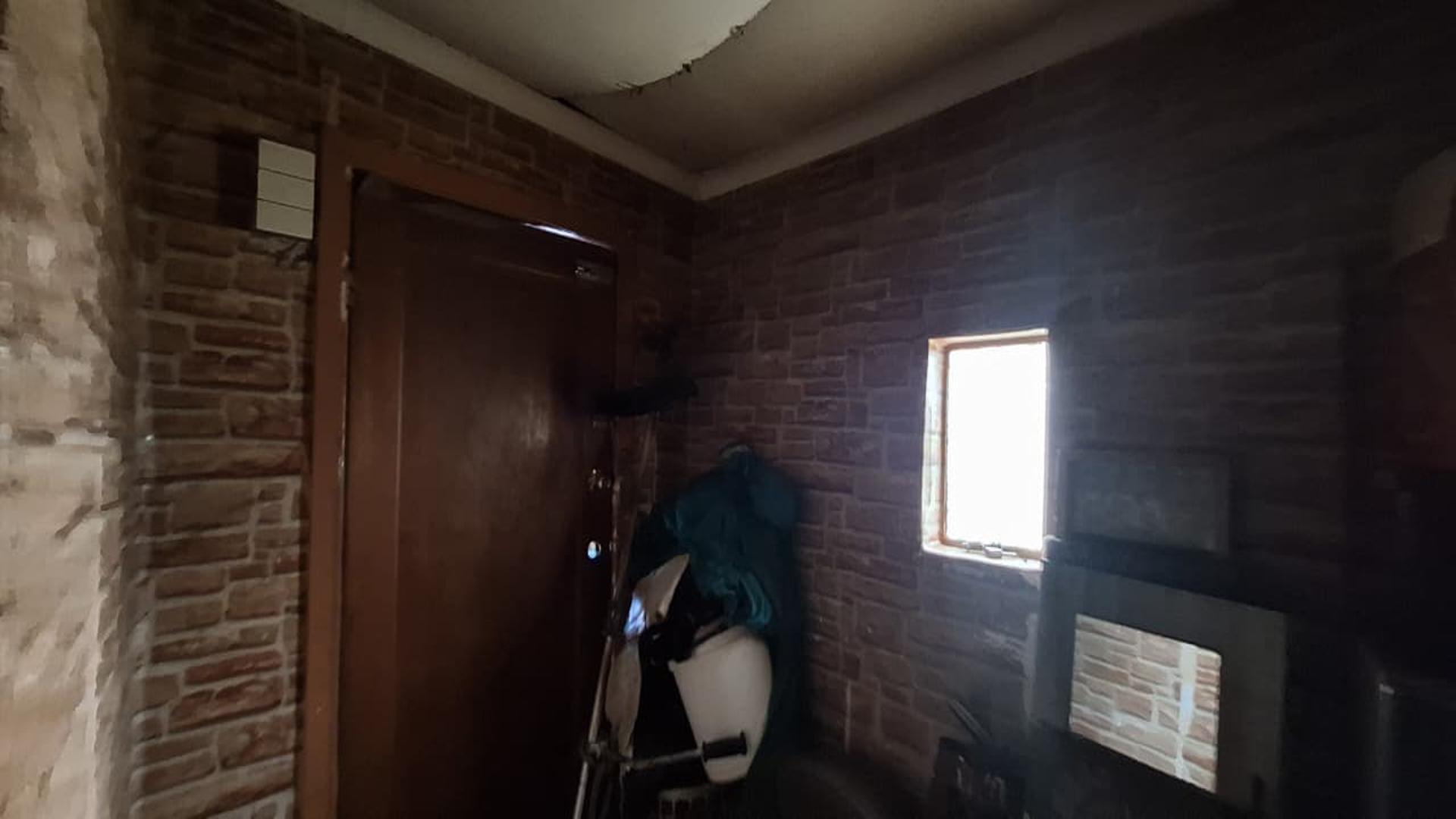 Foyer - 4 square meters of property in Rondebult