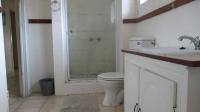 Bathroom 1 - 10 square meters of property in Suideroord