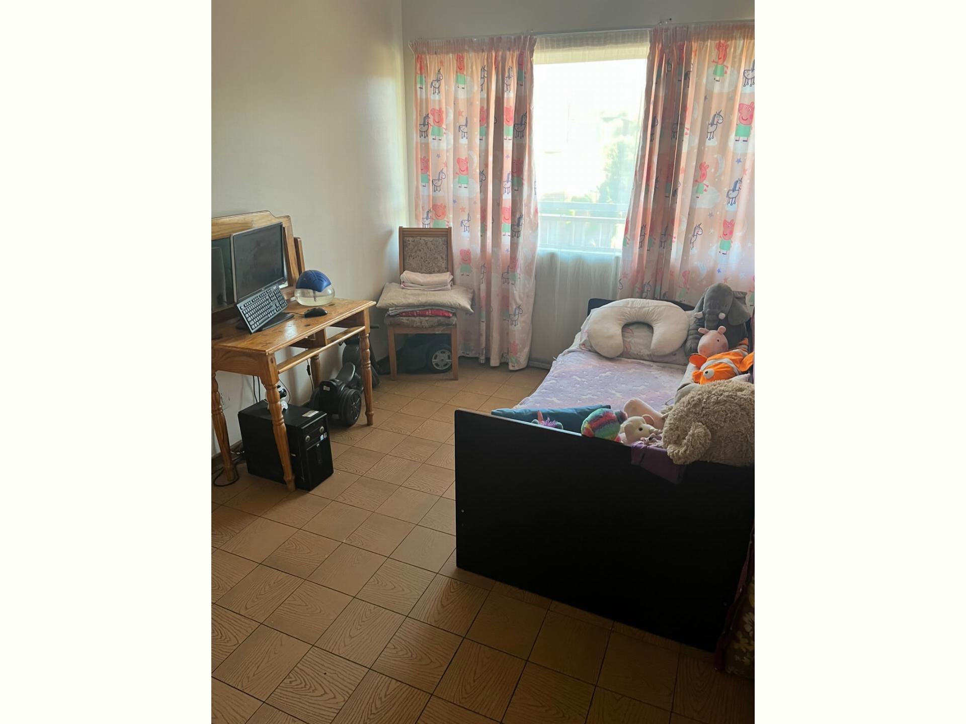  of property in Villieria