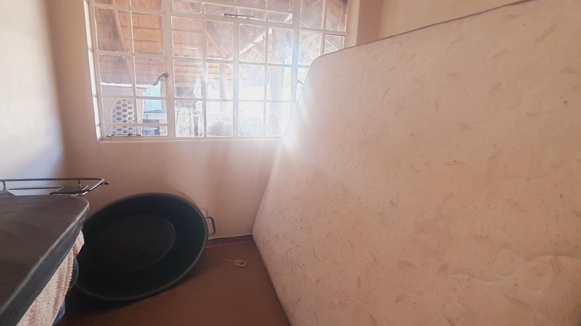 Bed Room 2 of property in Potchefstroom