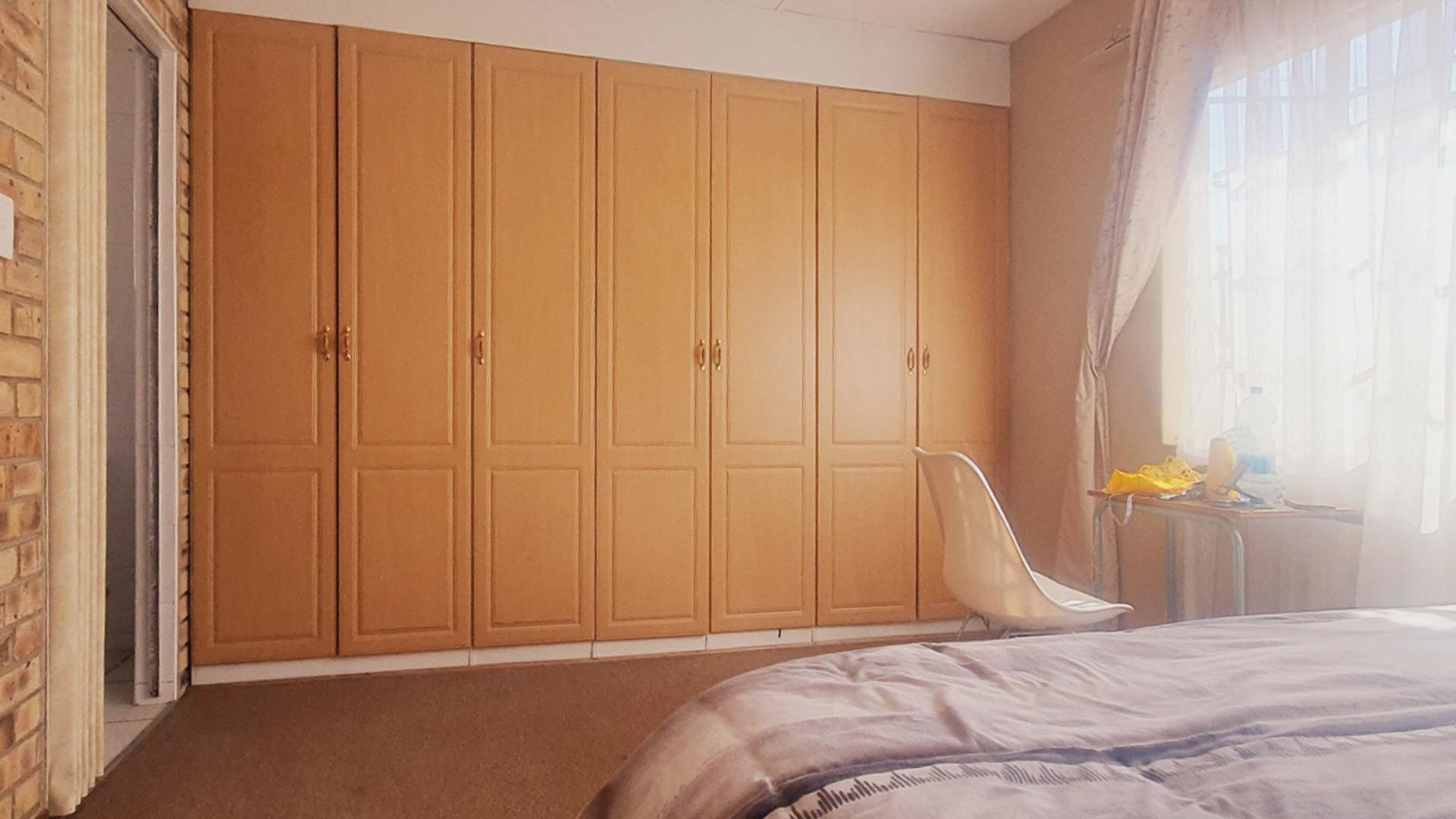 Main Bedroom of property in Potchefstroom