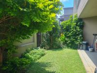  of property in Glenvista