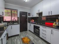  of property in Pierre van Ryneveld