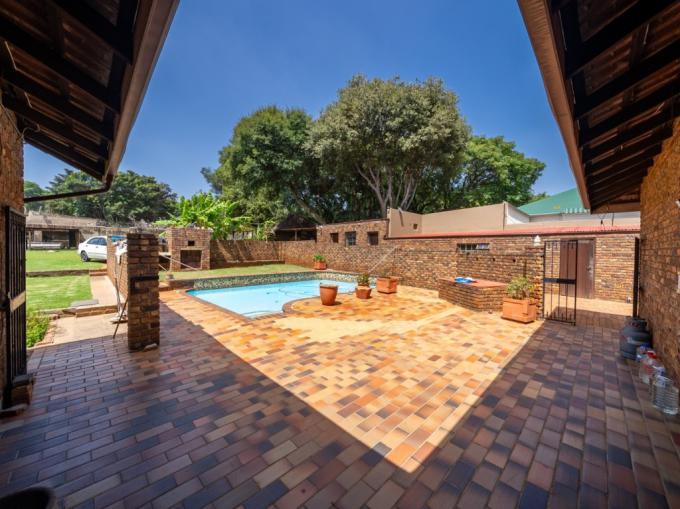 4 Bedroom House for Sale For Sale in Kensington - JHB - MR709103