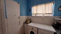 Kitchen - 13 square meters of property in Mindalore