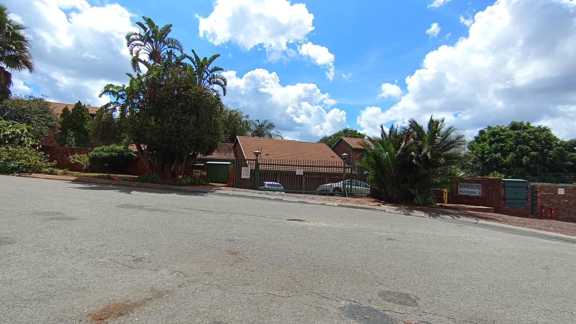 Front View of property in Centurion Central