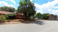 Front View of property in Centurion Central