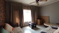 Lounges - 19 square meters of property in Centurion Central