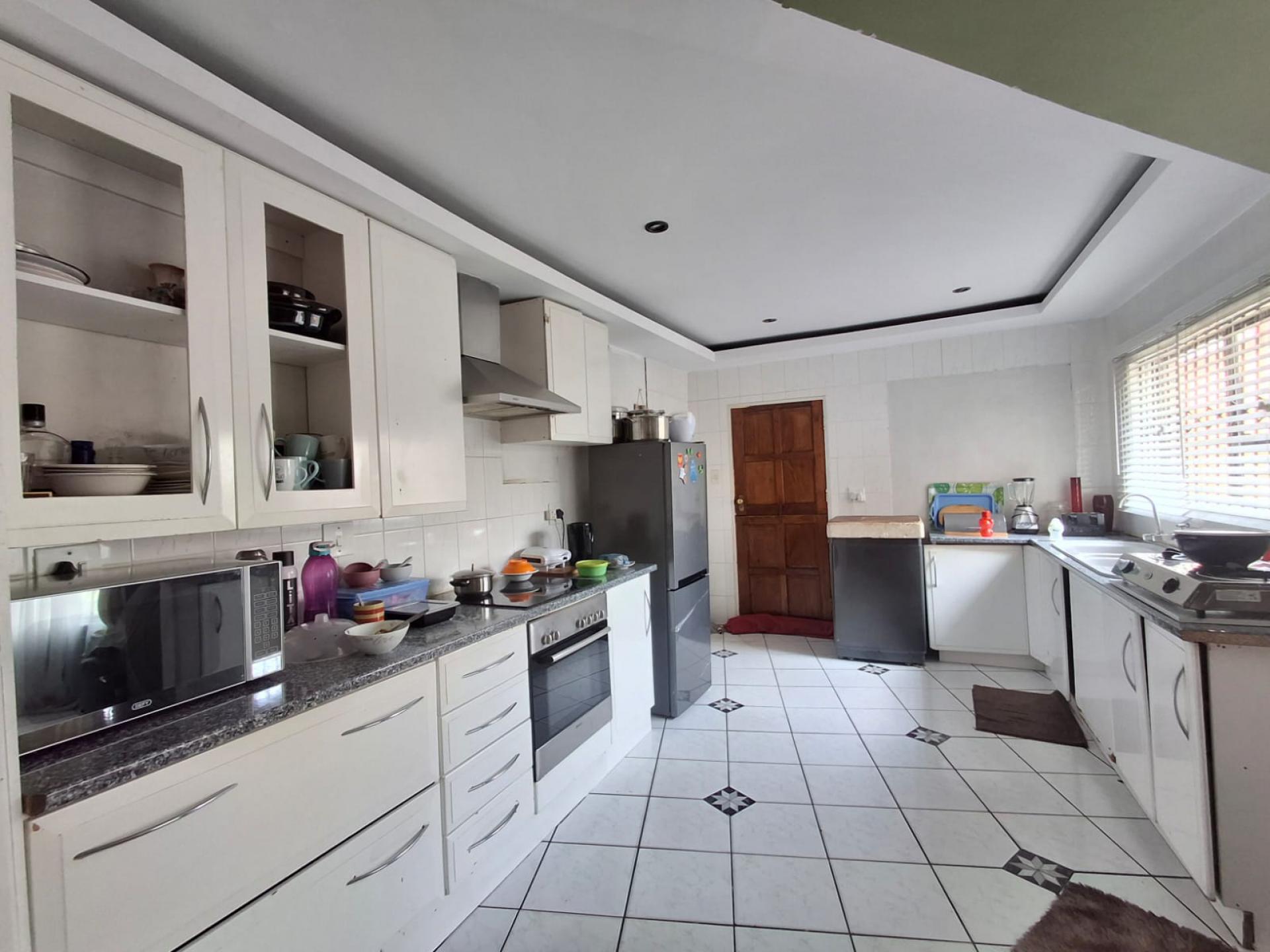 Kitchen of property in Diepkloof