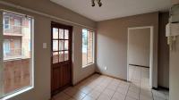 Lounges - 12 square meters of property in Braamfontein Werf