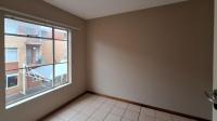 Bed Room 2 - 15 square meters of property in Braamfontein Werf