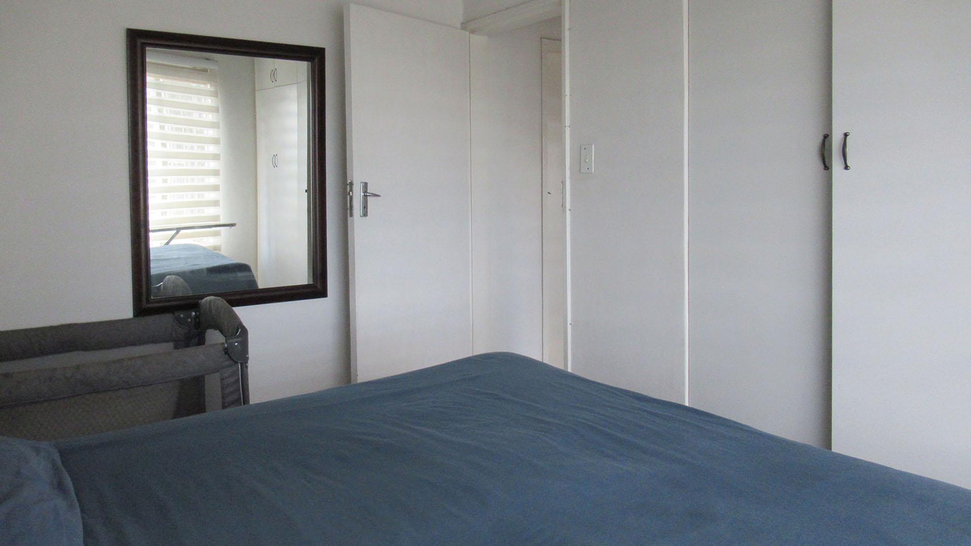 Bed Room 1 - 14 square meters of property in Northgate (JHB)