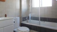 Bathroom 1 - 4 square meters of property in Northgate (JHB)
