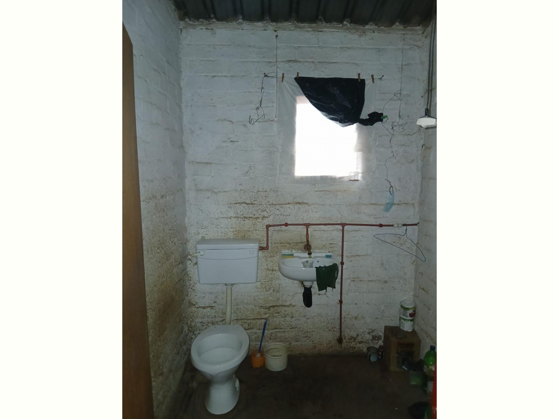  of property in Mahube Valley