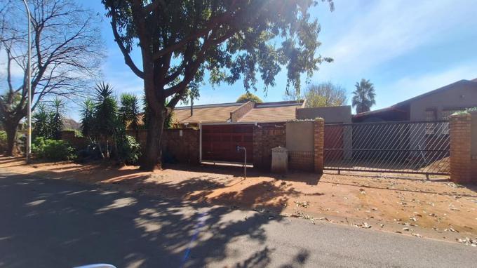 Houses For Sale in Rondebult - MyRoof.co.za