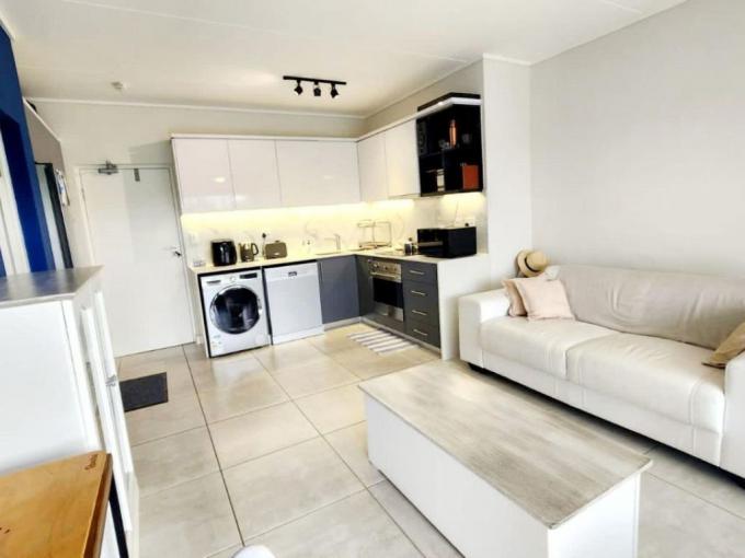 1 Bedroom Apartment for Sale For Sale in Umhlanga  - MR709187