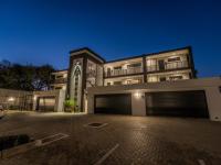 2 Bedroom 2 Bathroom Flat/Apartment to Rent for sale in Abbotsford