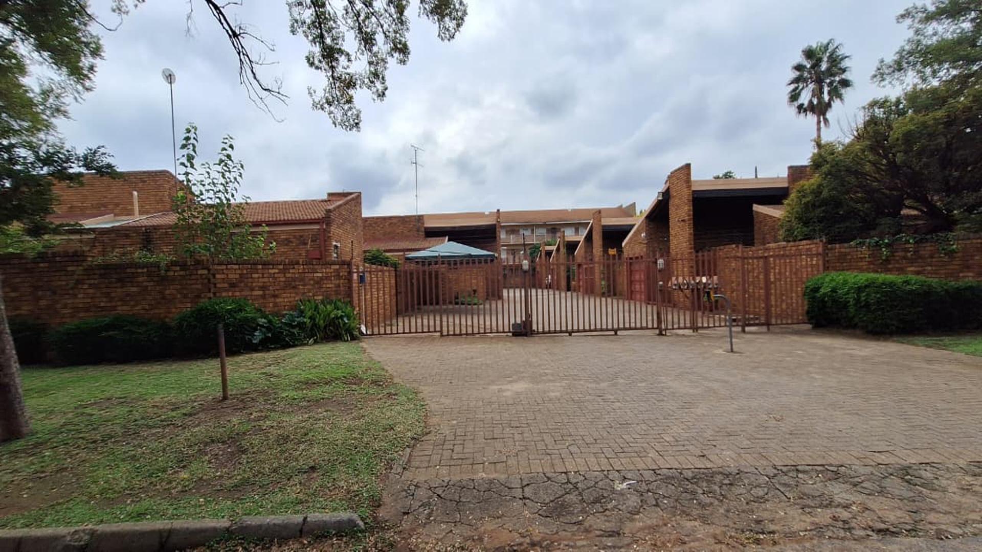 Front View of property in Vanderbijlpark