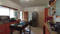 Kitchen - 16 square meters of property in Meyerspark
