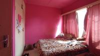 Bed Room 2 - 14 square meters of property in Meyerspark