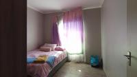 Bed Room 1 - 10 square meters of property in Doornpoort