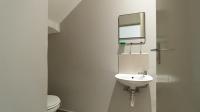 Guest Toilet - 4 square meters of property in Doornpoort