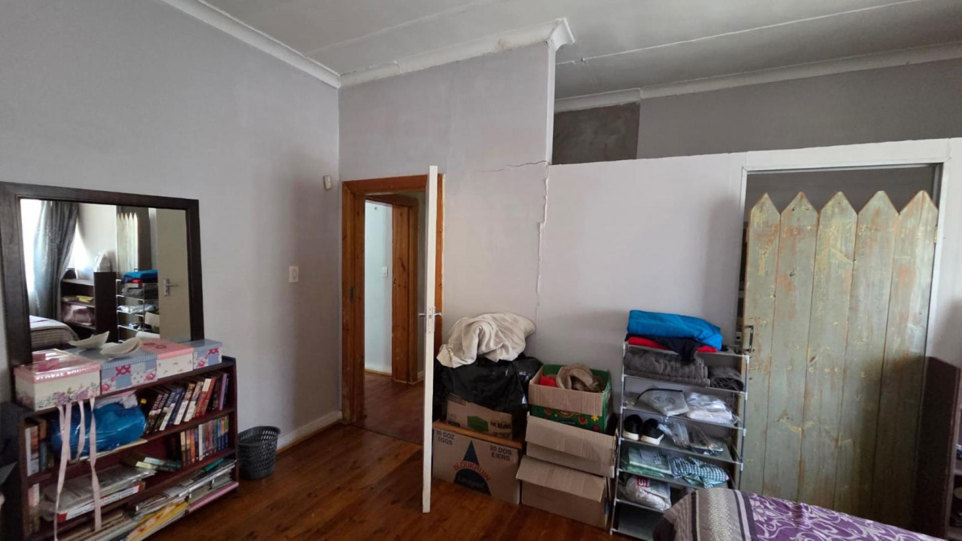 Bed Room 1 of property in Bethlehem