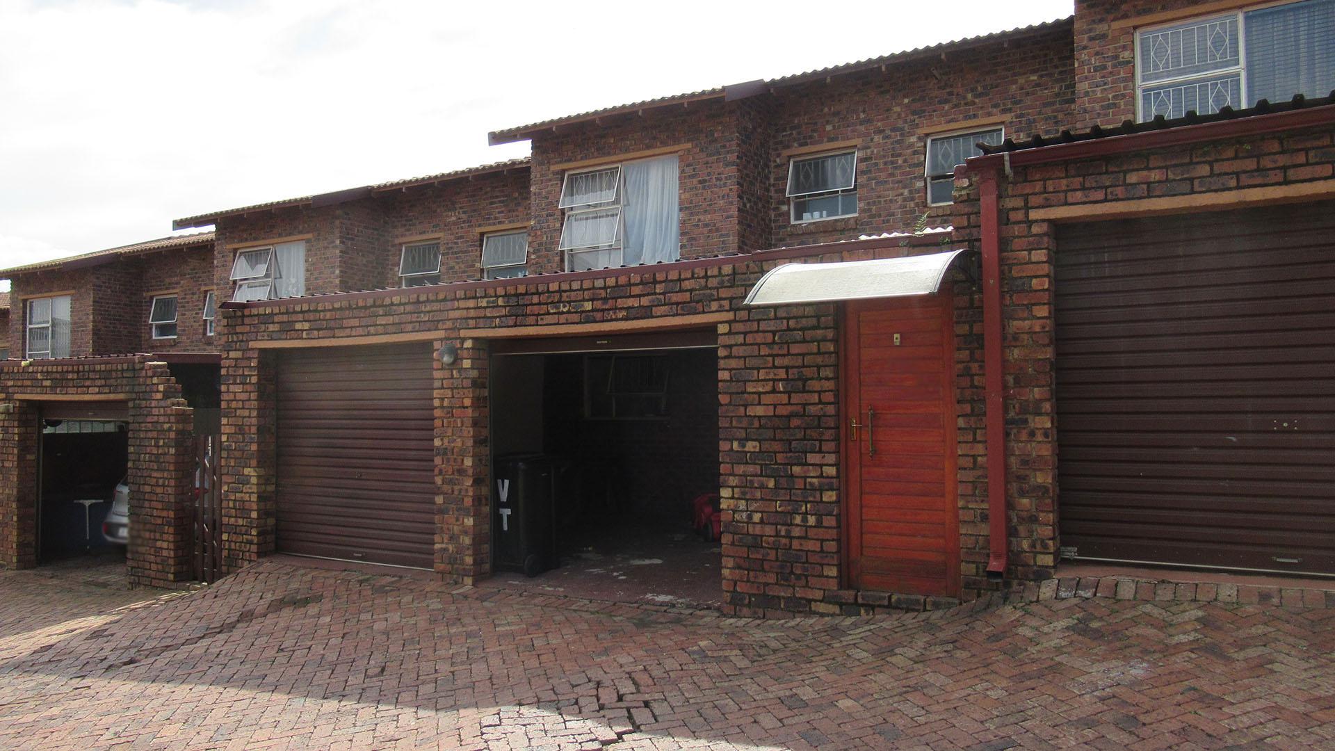 Front View of property in Buccleuch