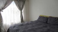 Main Bedroom - 17 square meters of property in Buccleuch