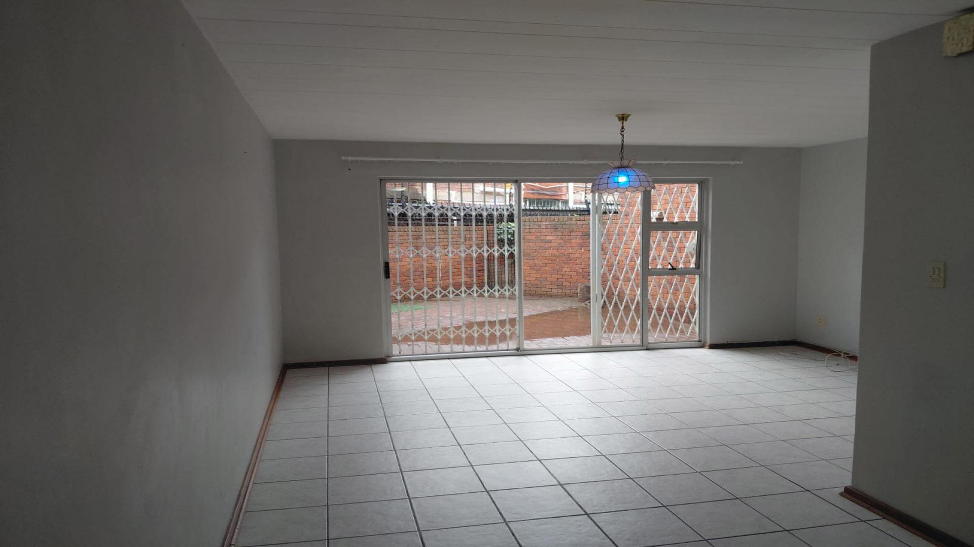 Lounges of property in Westdene (Bloemfontein)