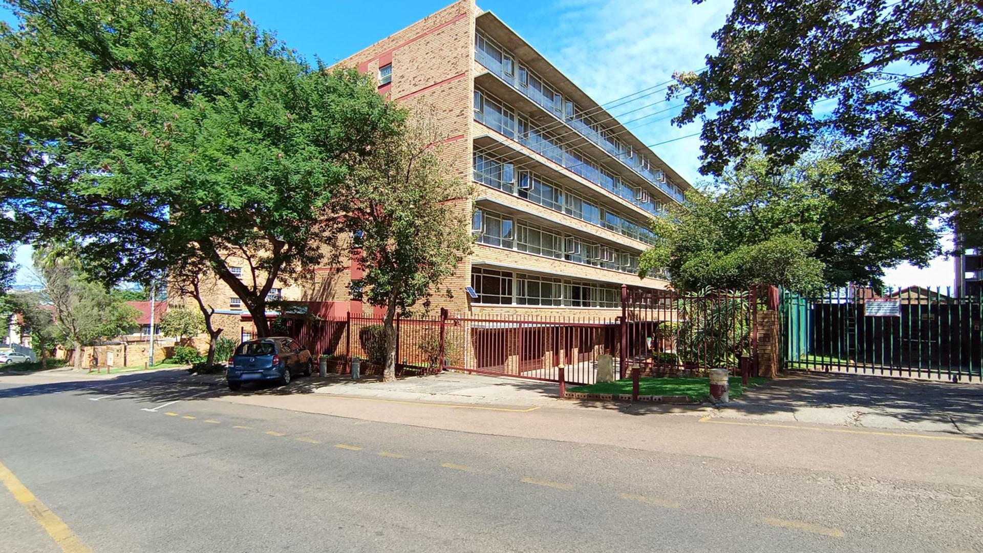 Front View of property in Wonderboom