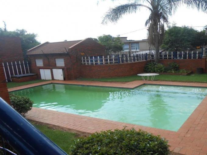 2 Bedroom Apartment for Sale For Sale in Windsor East - MR709279