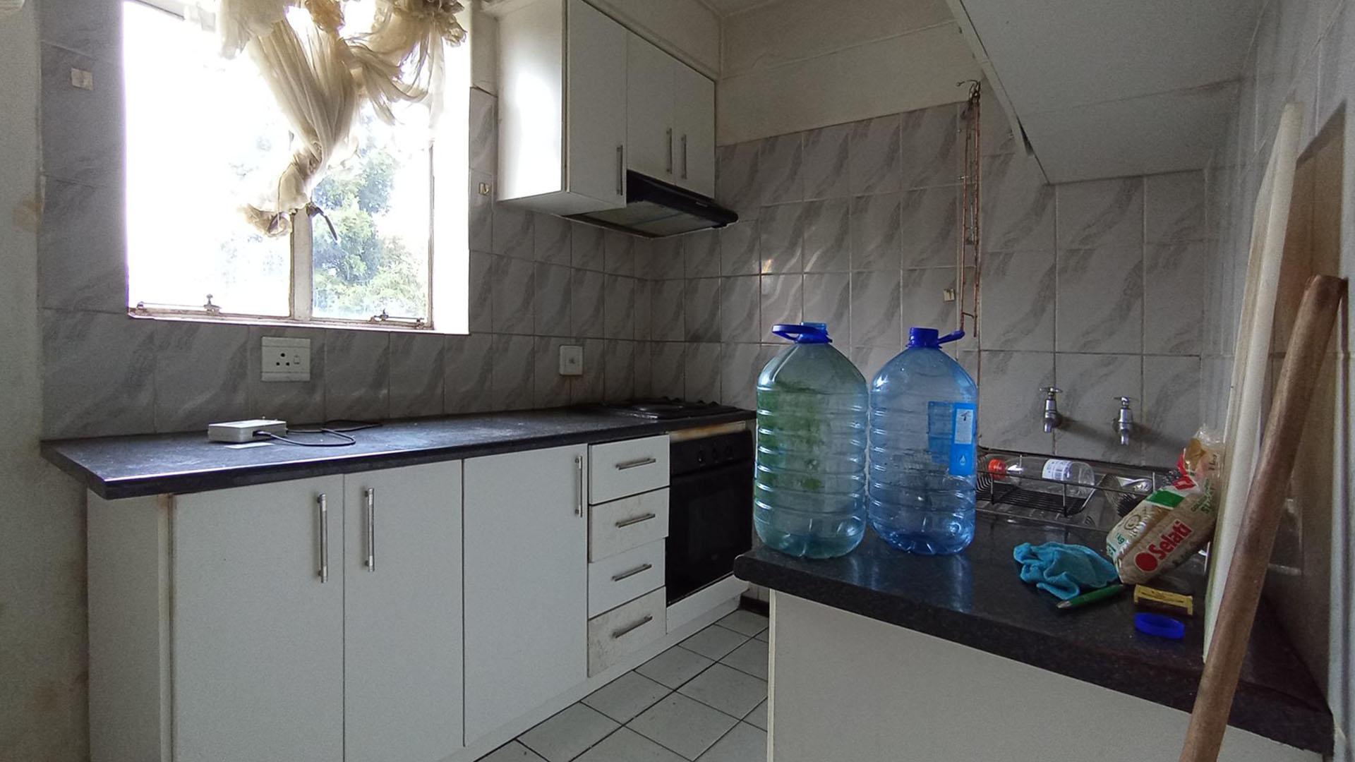 Kitchen - 7 square meters of property in Arcadia