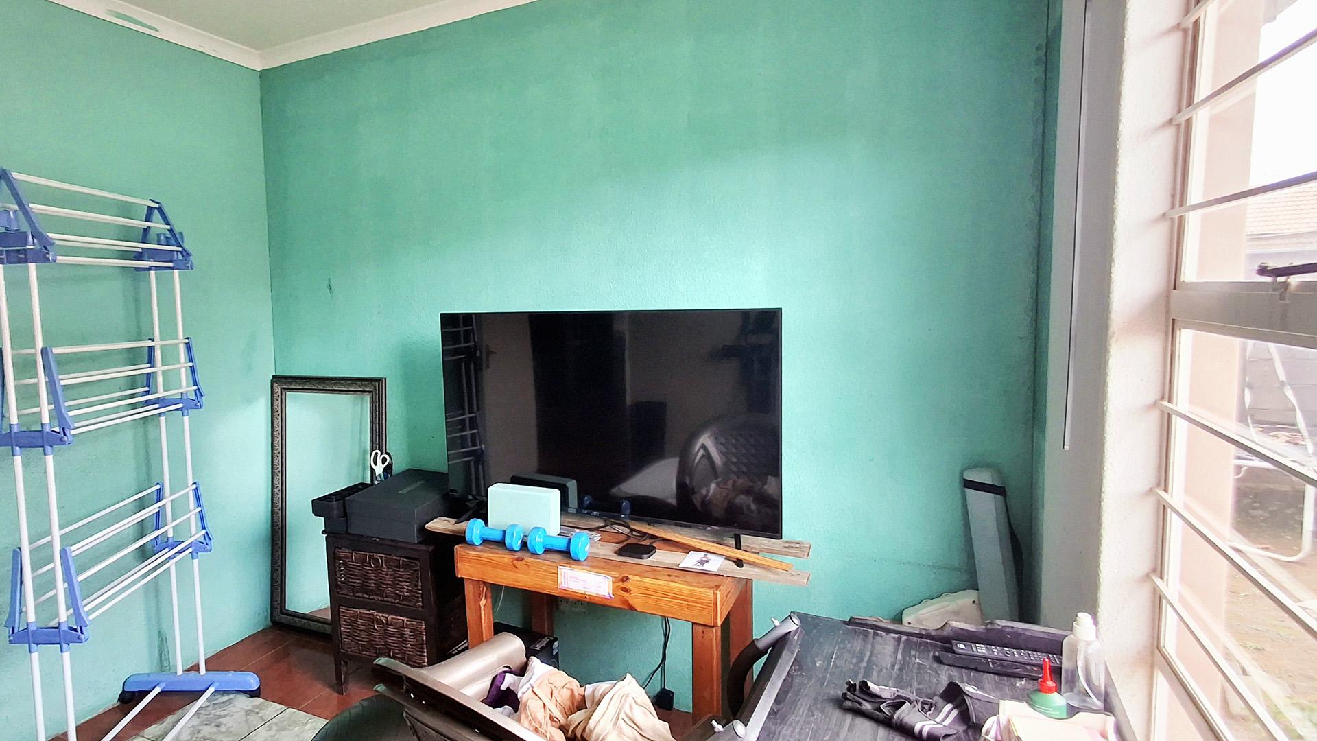 Bed Room 3 of property in Bloemfontein