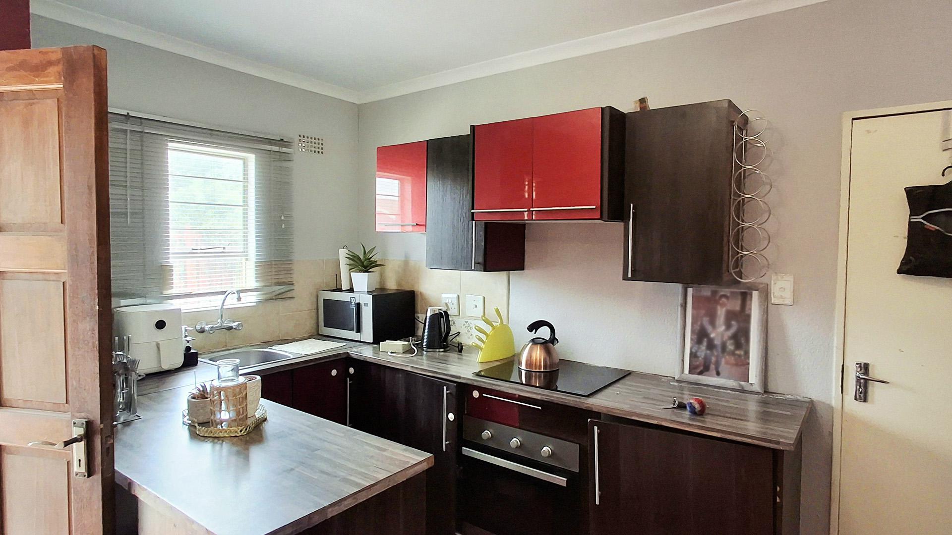 Kitchen of property in Bloemfontein