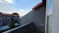 Balcony - 4 square meters of property in Northgate (JHB)