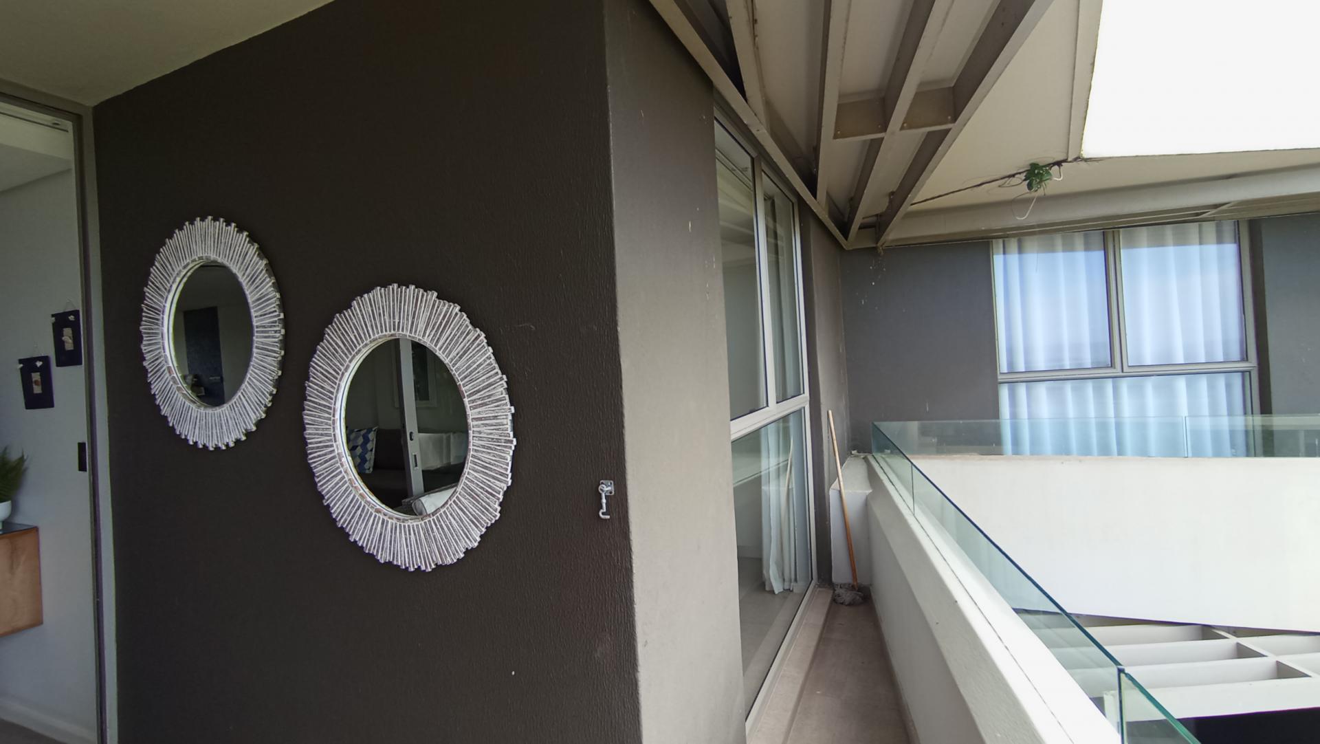 Balcony - 23 square meters of property in Hillhead