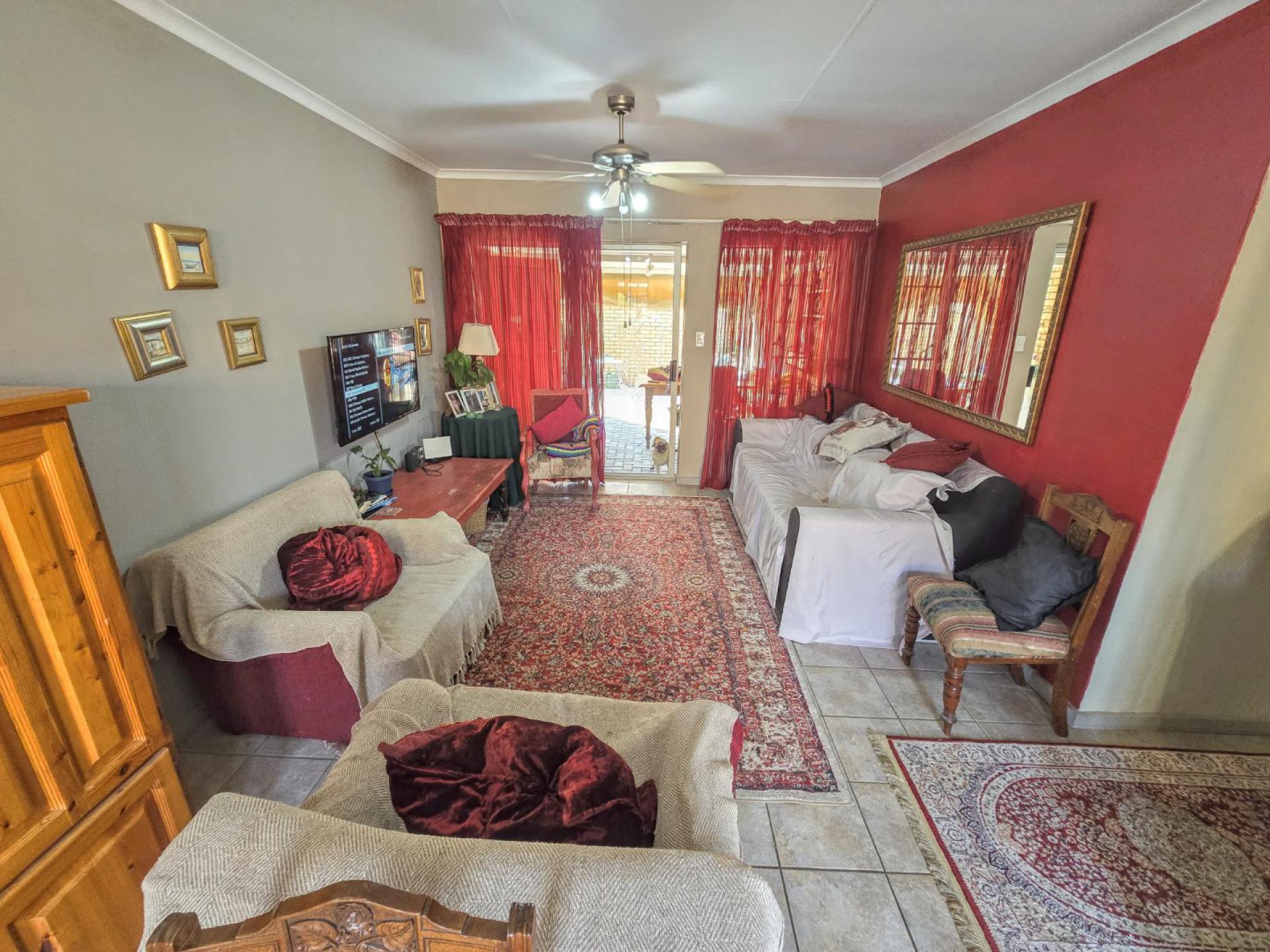  of property in Sinoville